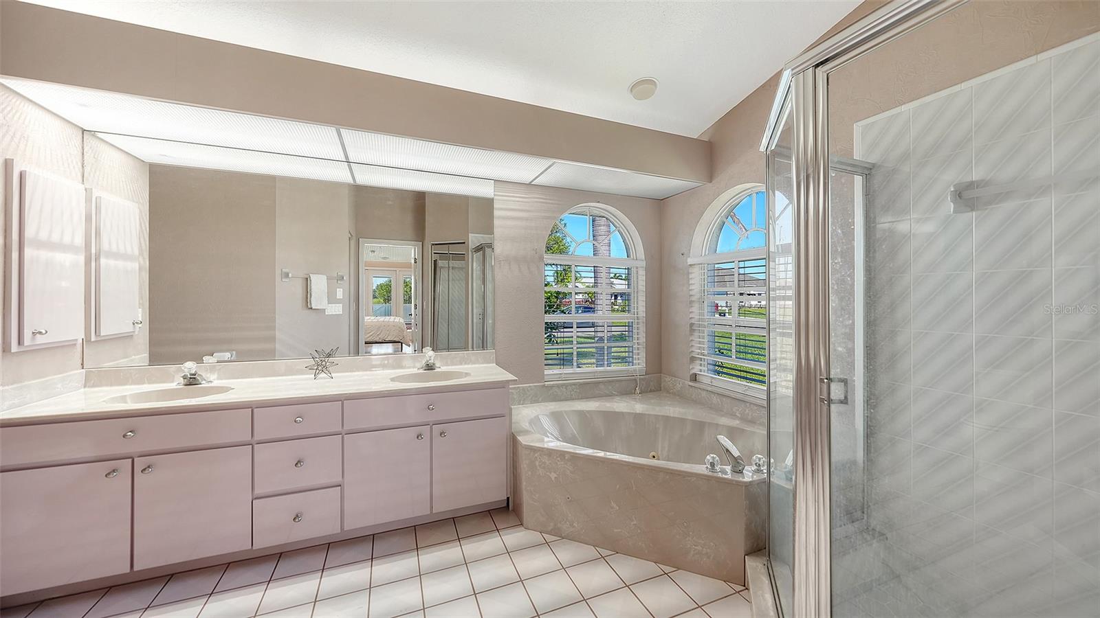 Listing photo id 28 for 2194 Peterborough Road