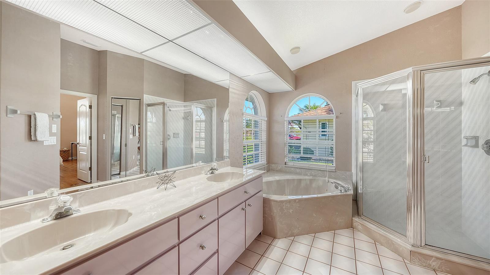 Listing photo id 29 for 2194 Peterborough Road