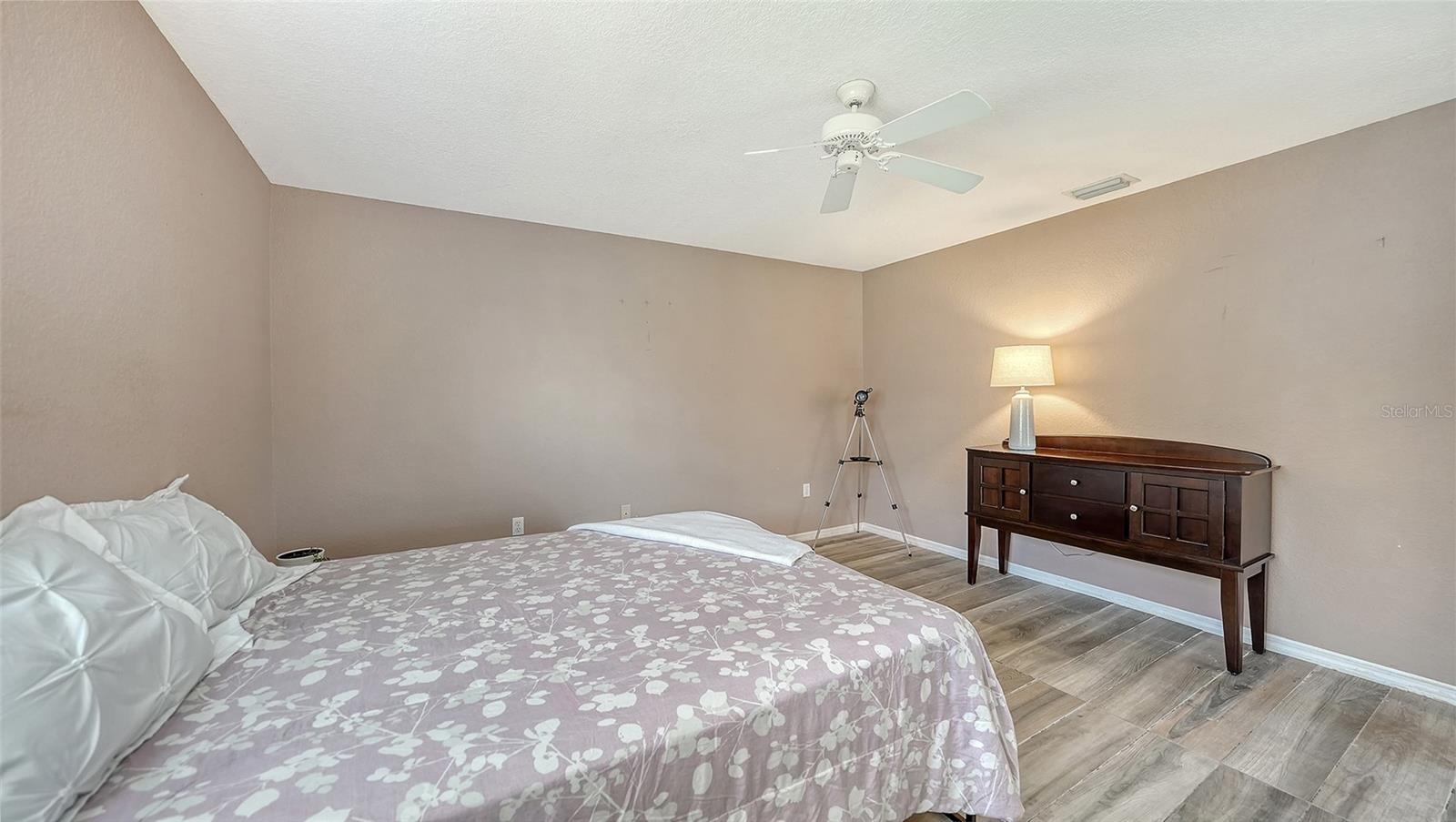 Listing photo id 34 for 2194 Peterborough Road