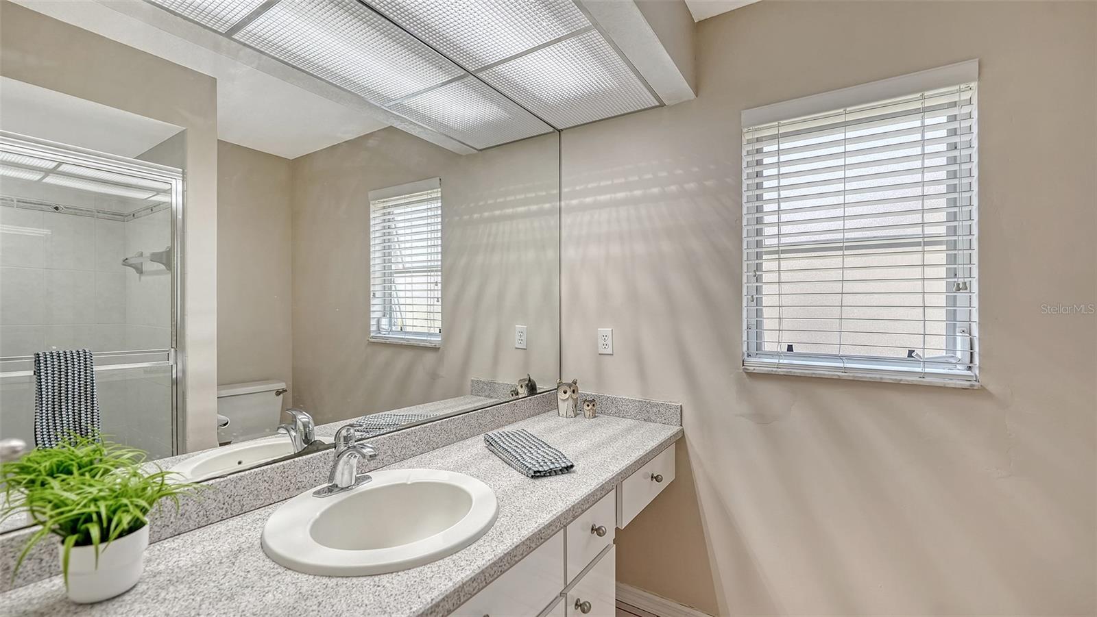 Listing photo id 35 for 2194 Peterborough Road