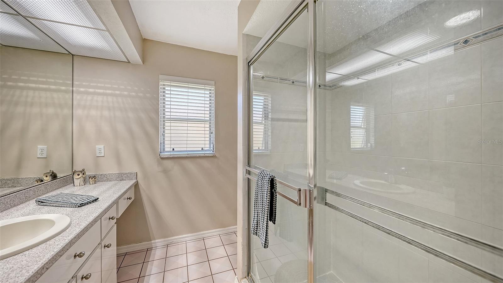 Listing photo id 36 for 2194 Peterborough Road