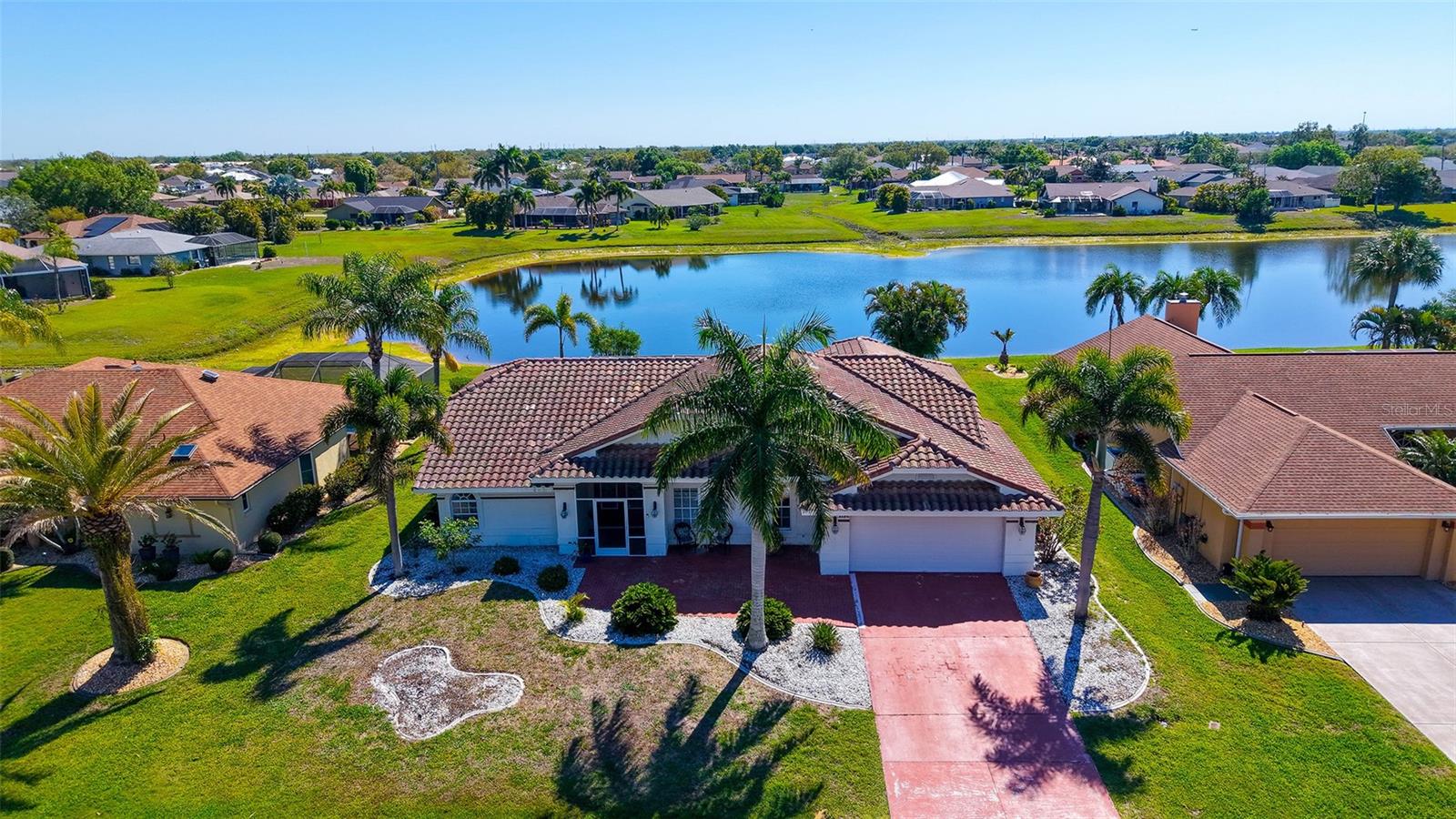 Listing photo id 3 for 2194 Peterborough Road