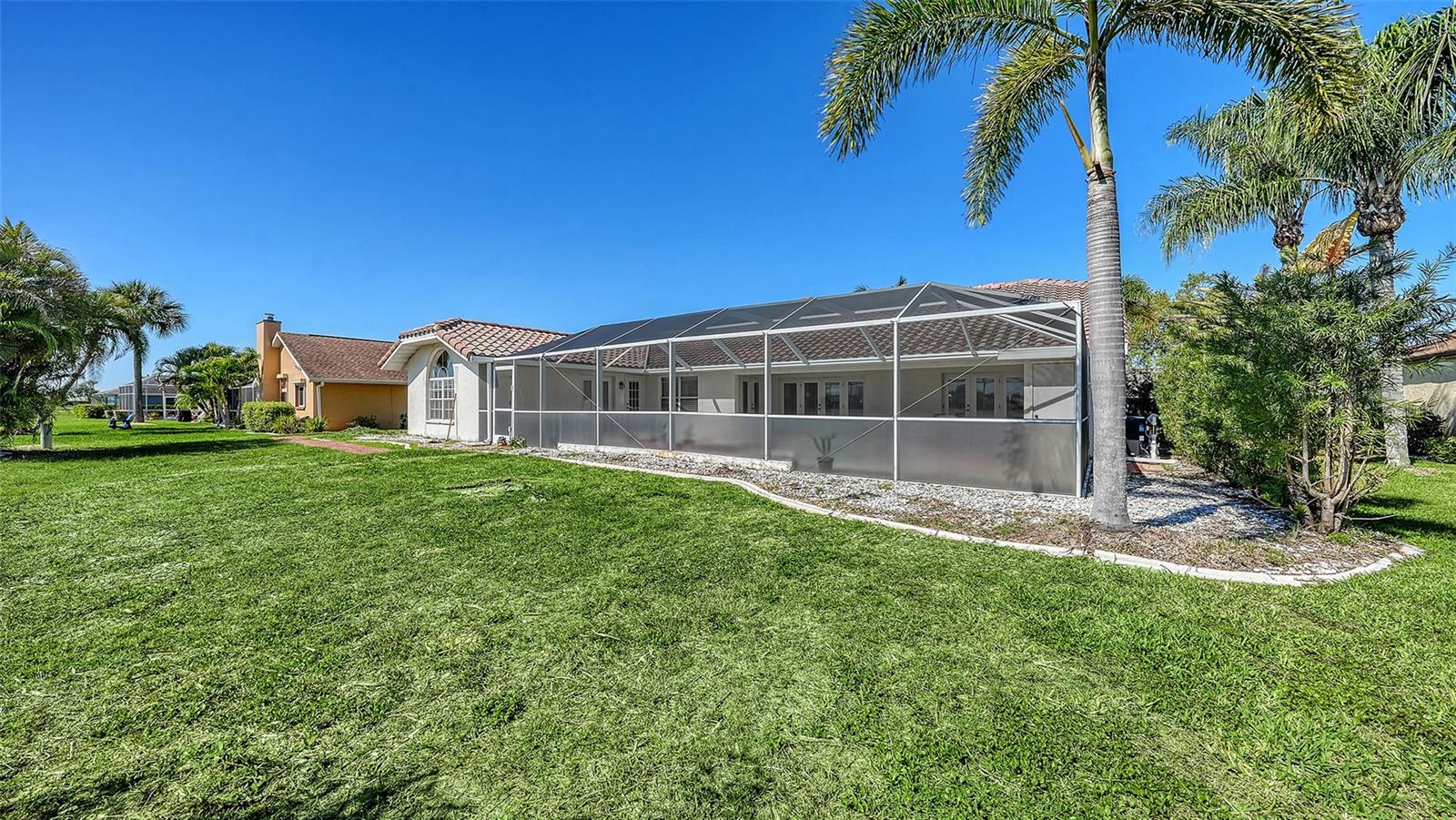 Listing photo id 51 for 2194 Peterborough Road