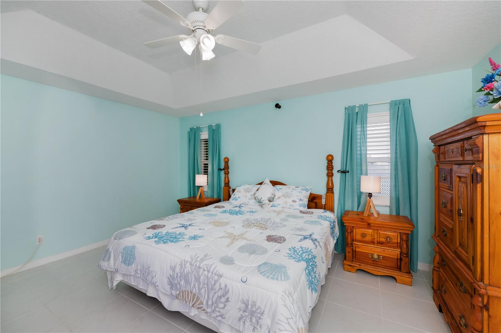 Image 29 of 73 For 409 Boundary Boulevard