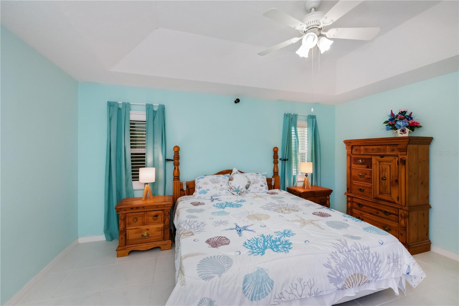 Image 33 of 73 For 409 Boundary Boulevard