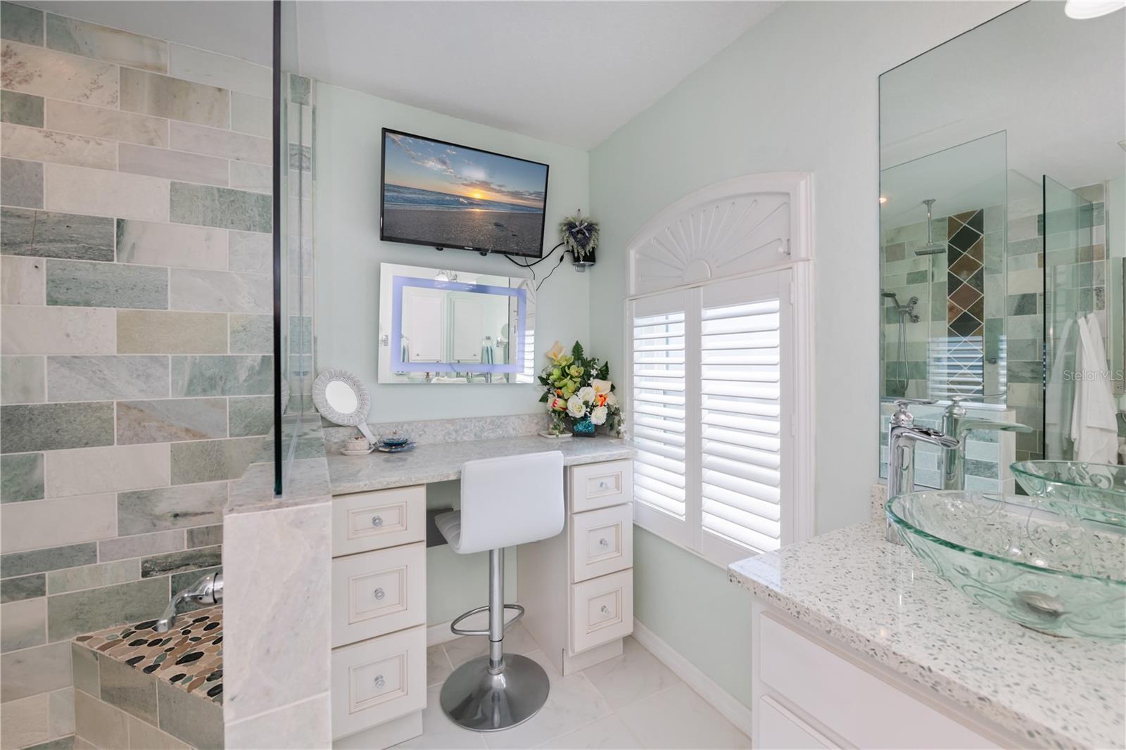 Image 36 of 73 For 409 Boundary Boulevard