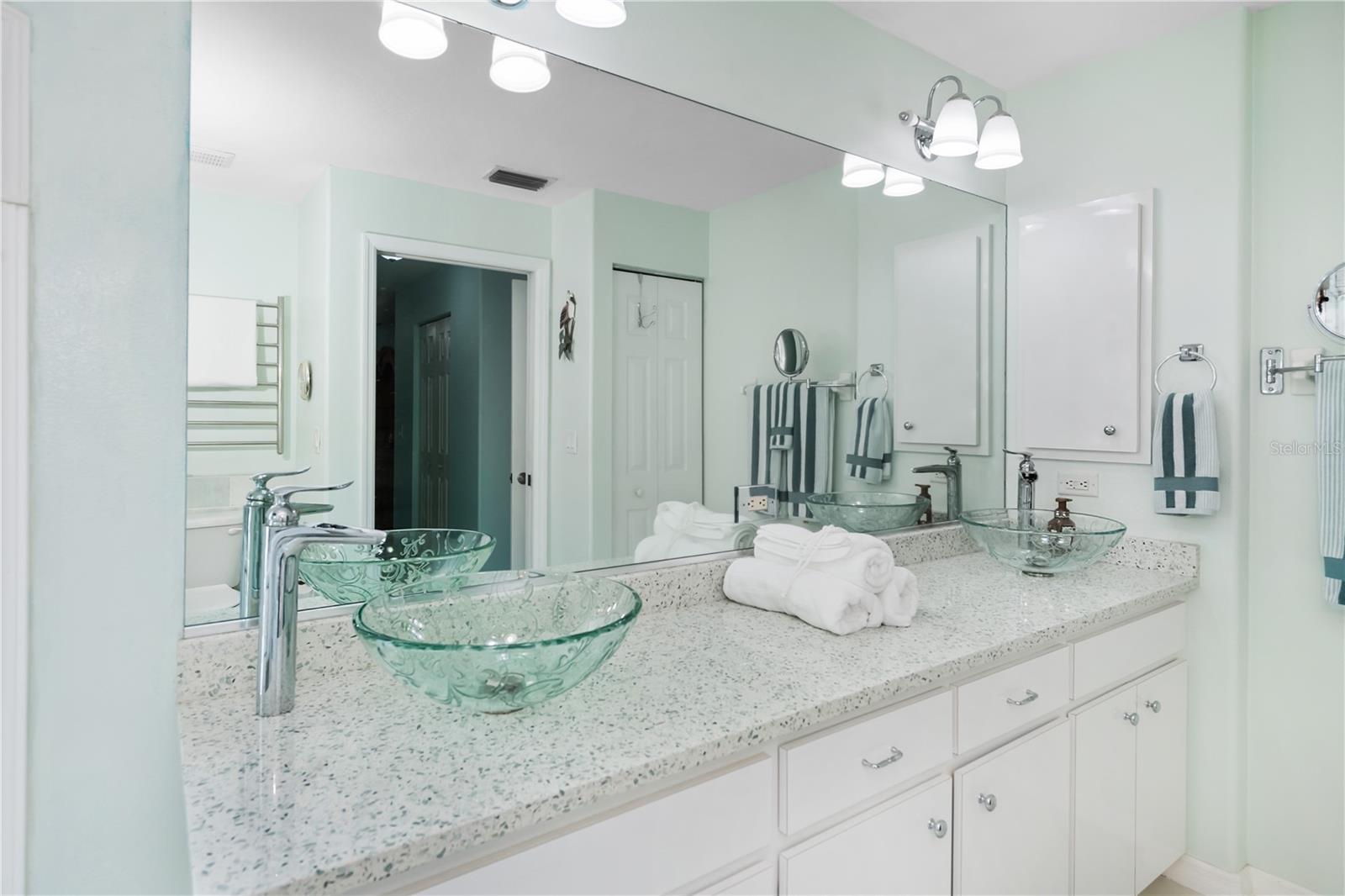 Image 38 of 73 For 409 Boundary Boulevard