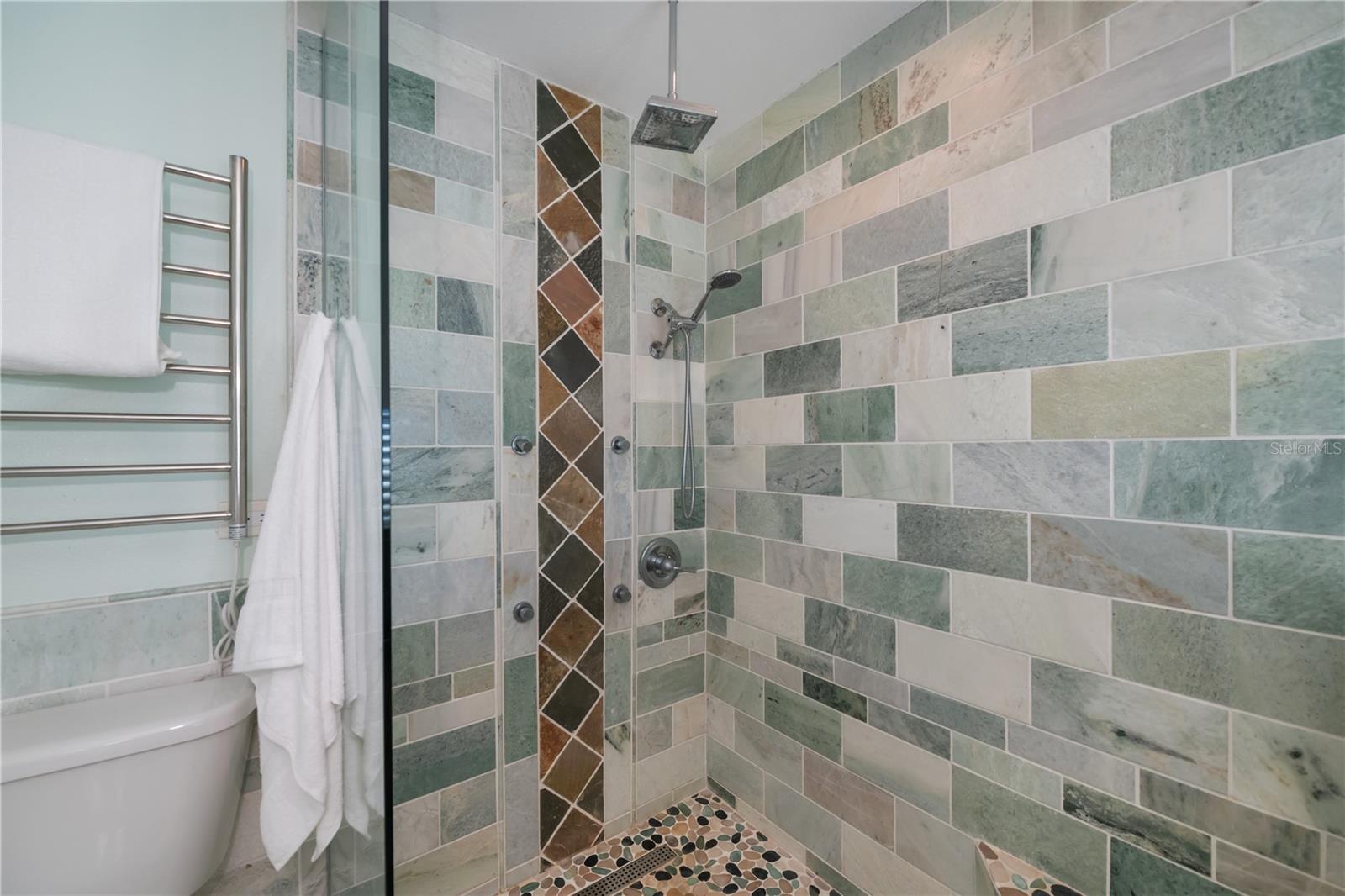 Image 39 of 73 For 409 Boundary Boulevard