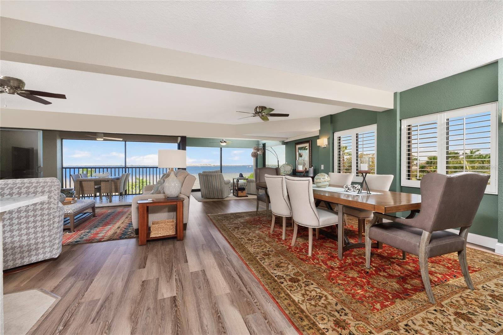 Image 13 of 61 For 1601 Park Beach Circle 6-116