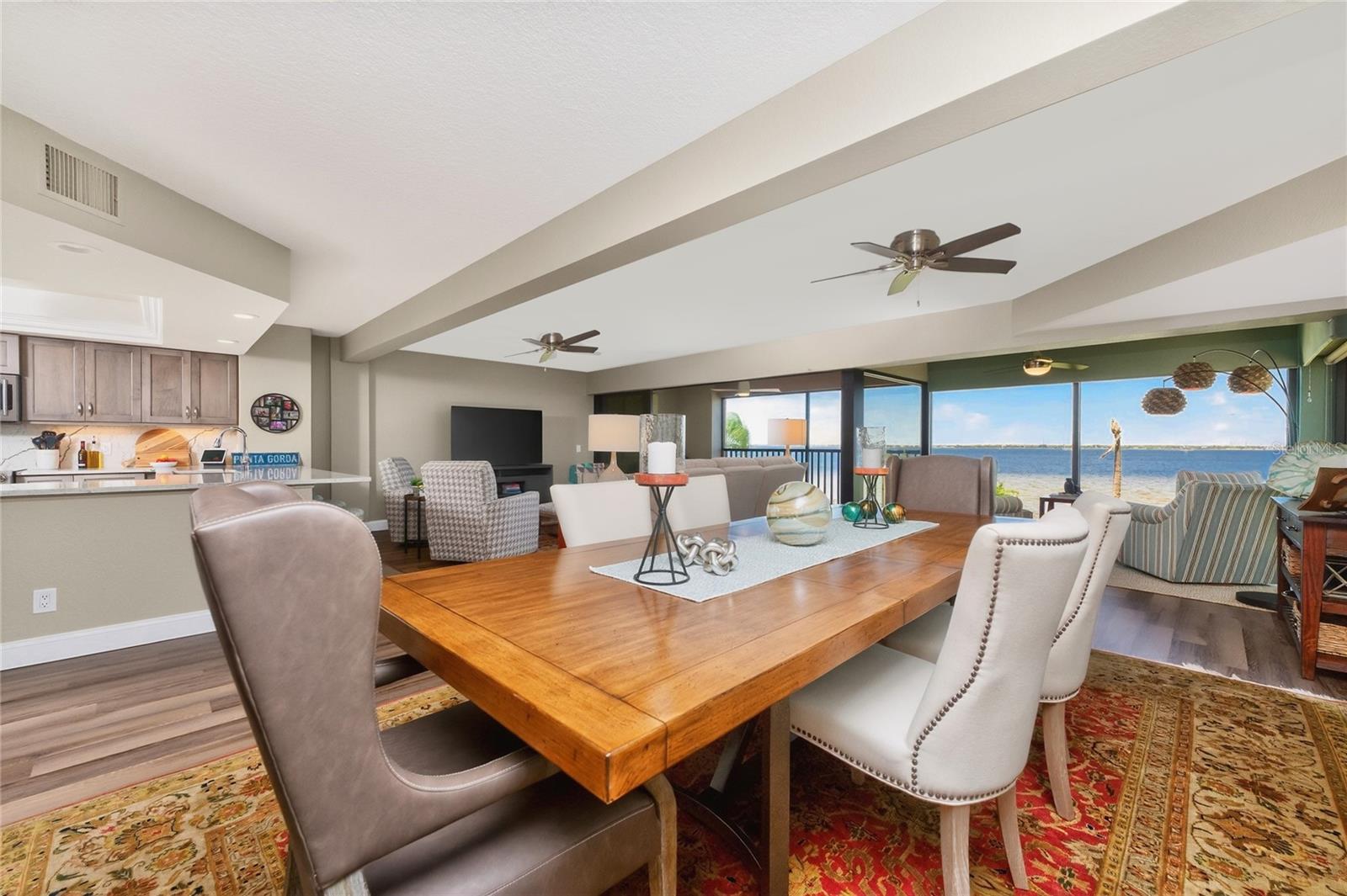 Image 14 of 61 For 1601 Park Beach Circle 6-116