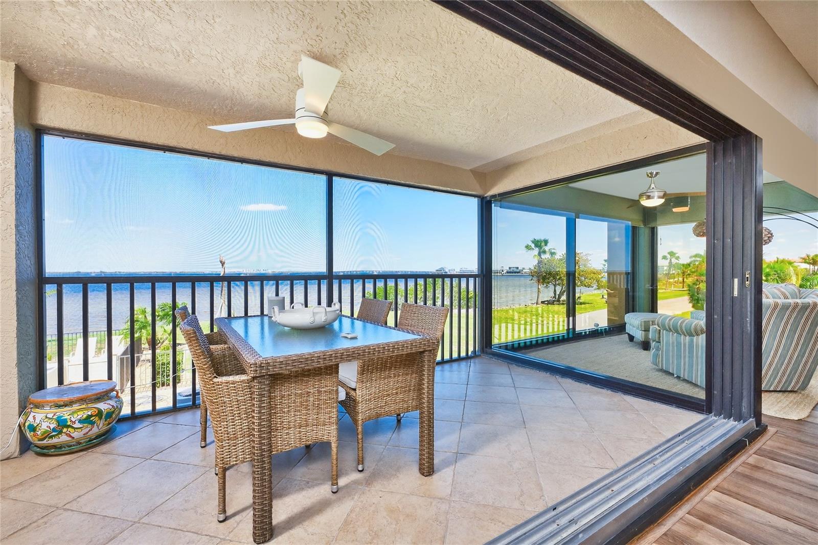 Image 20 of 61 For 1601 Park Beach Circle 6-116