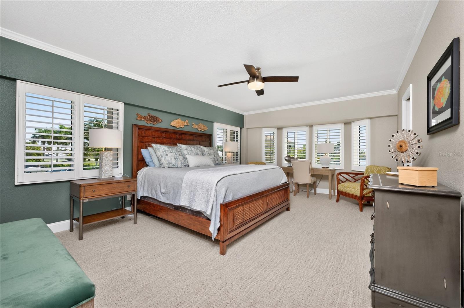 Image 32 of 61 For 1601 Park Beach Circle 6-116