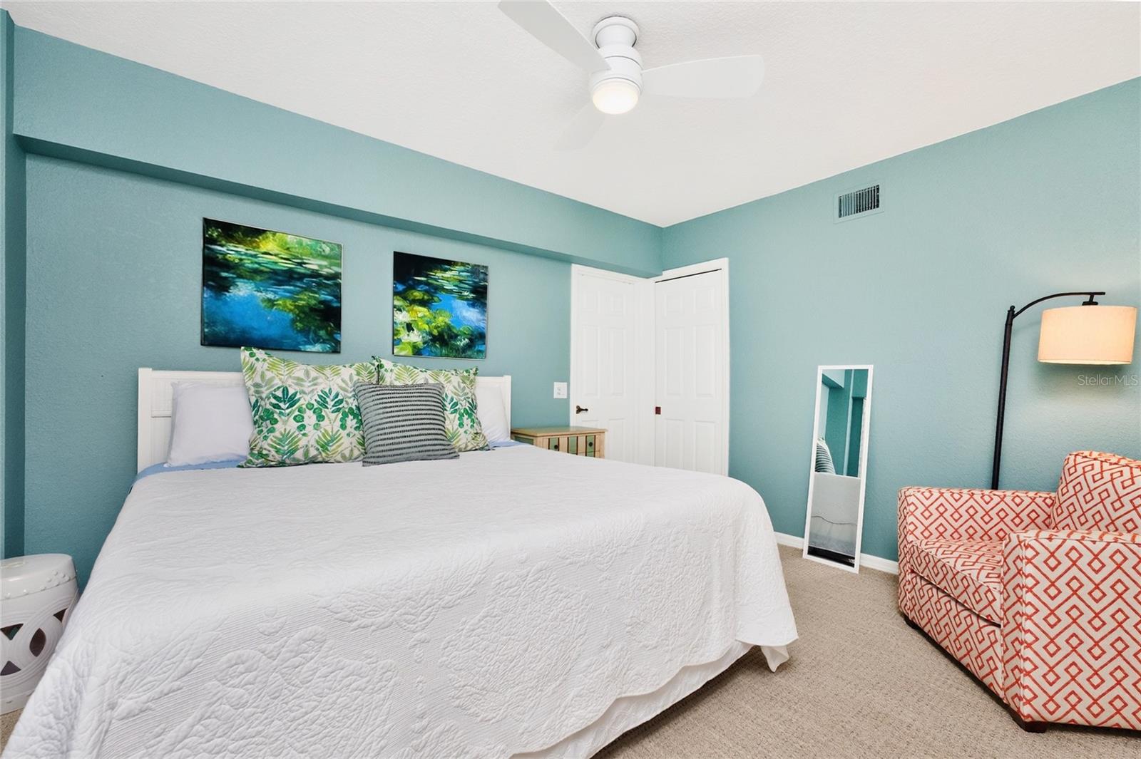 Image 37 of 61 For 1601 Park Beach Circle 6-116