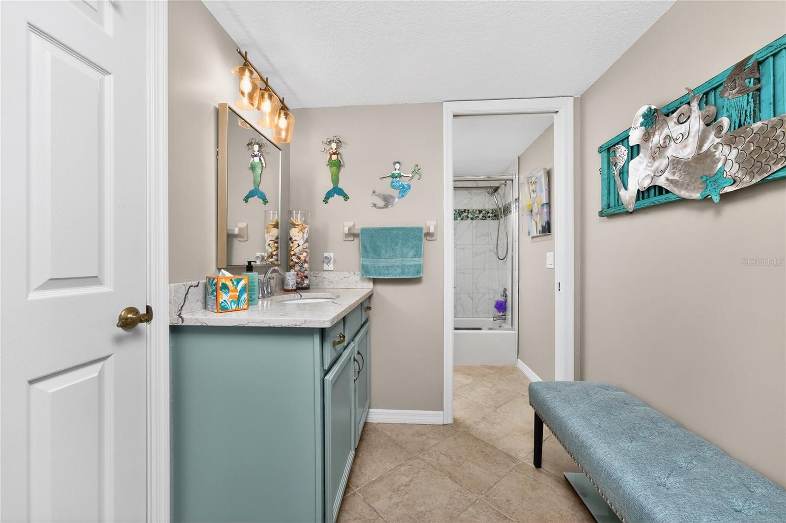 Image 39 of 61 For 1601 Park Beach Circle 6-116