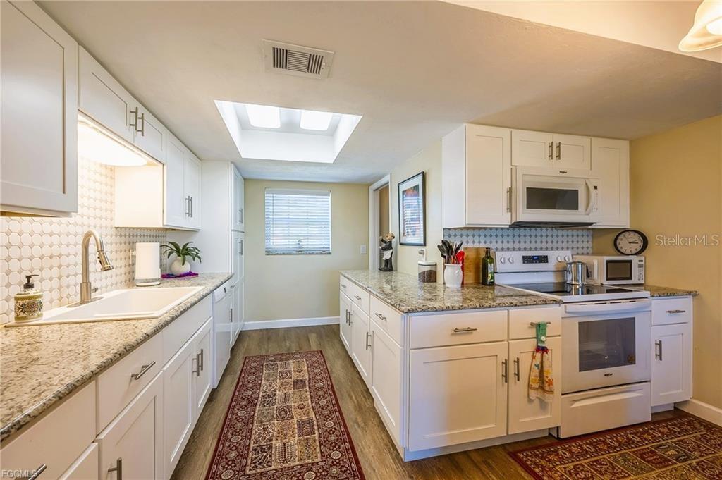 Image 10 of 48 For 238 9th Terrace