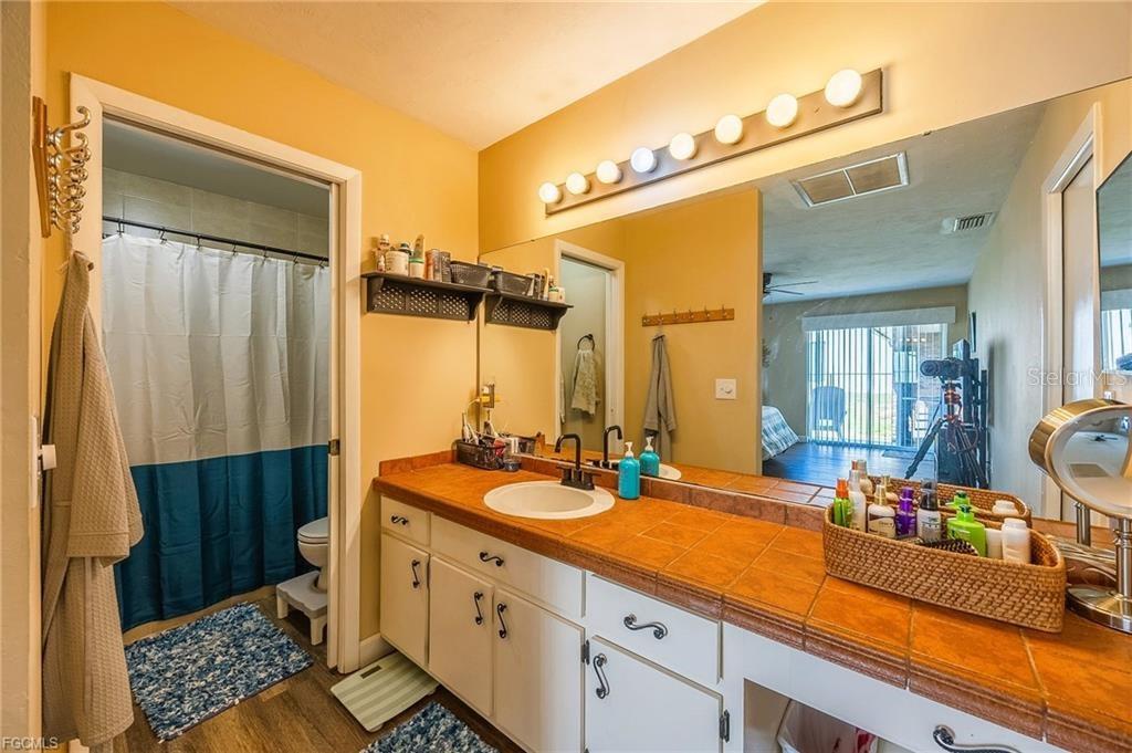 Image 26 of 48 For 238 9th Terrace