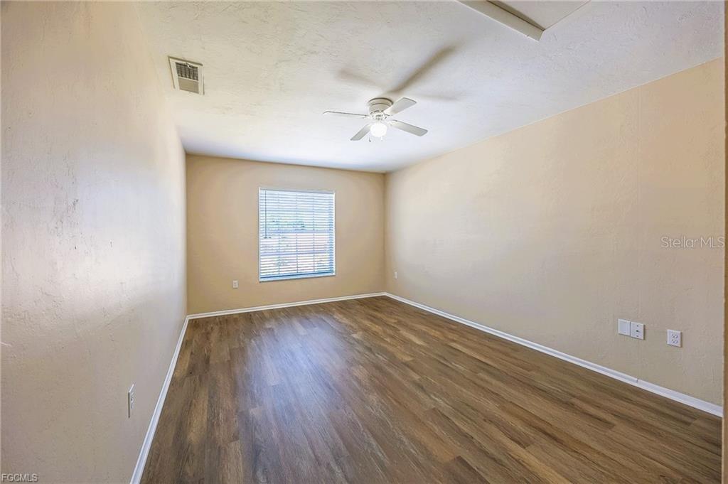 Image 36 of 48 For 238 9th Terrace