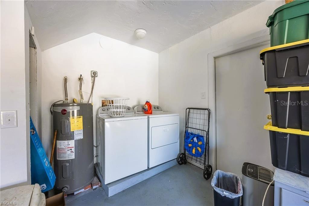 Image 39 of 48 For 238 9th Terrace