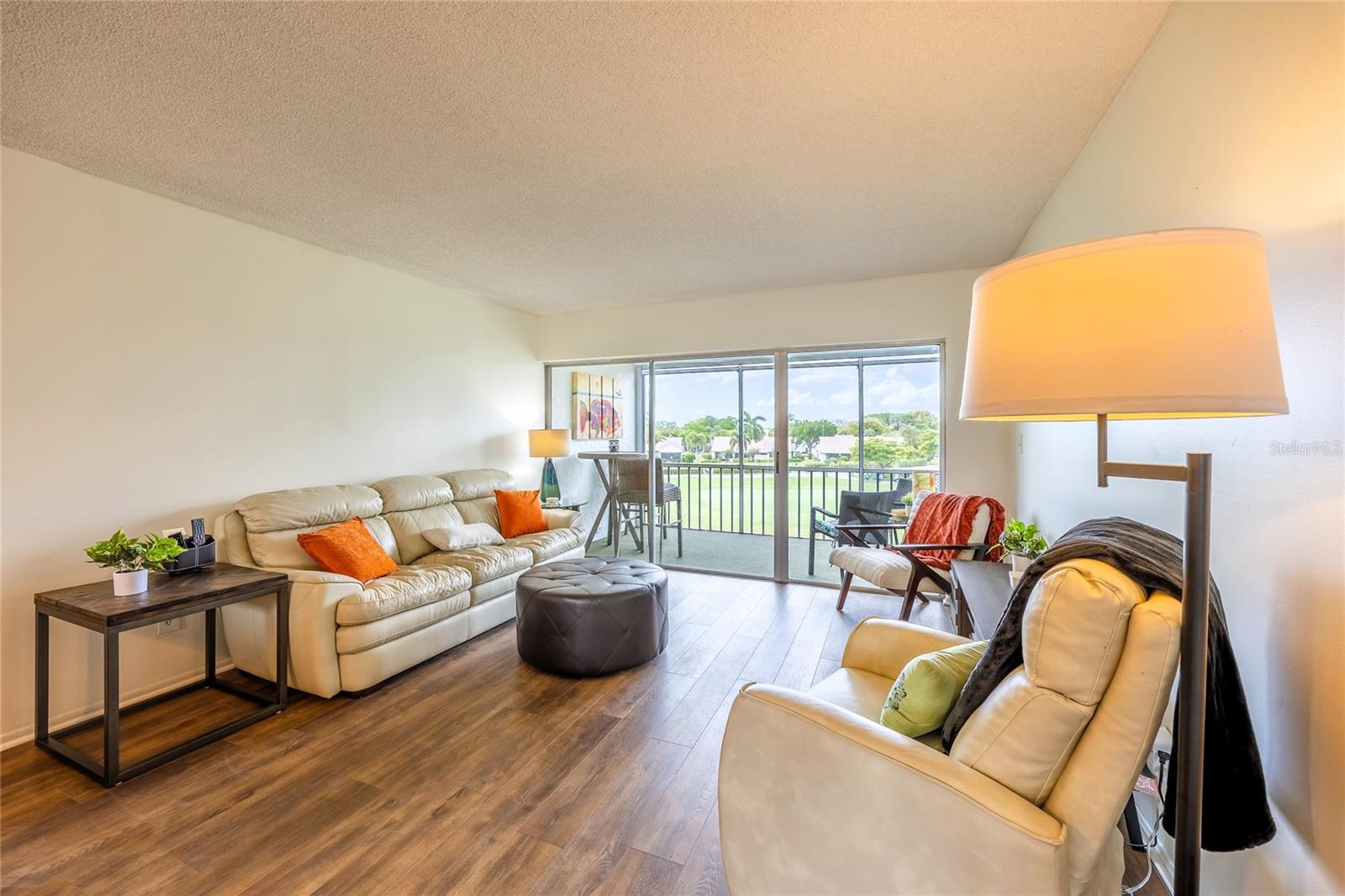 Image 10 of 48 For 6220 Augusta Drive 309