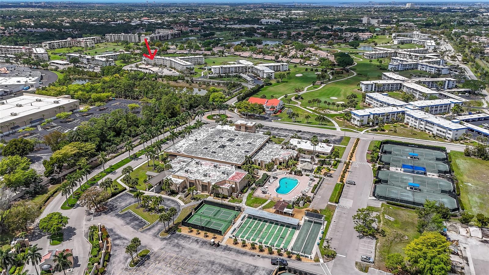 Image 21 of 48 For 6220 Augusta Drive 309