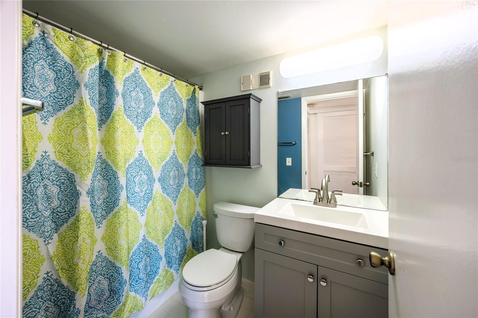 Image 6 of 48 For 6220 Augusta Drive 309