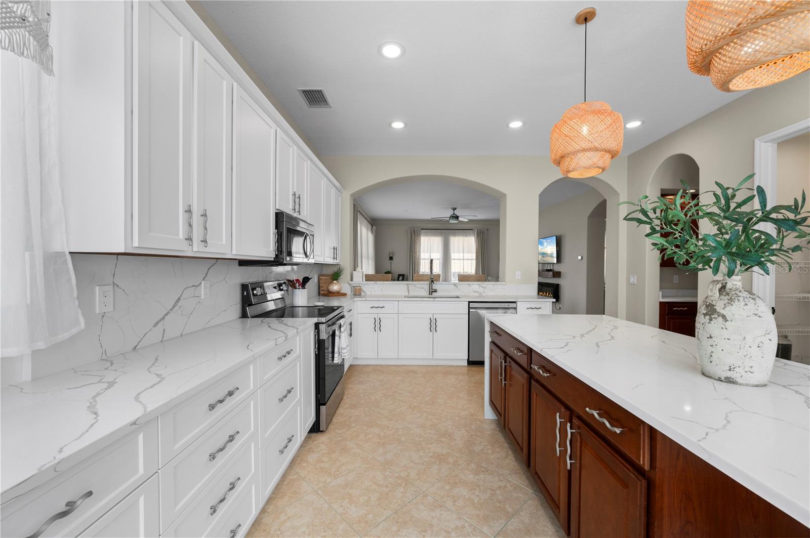 Image 29 of 90 For 24439 Riverfront Drive