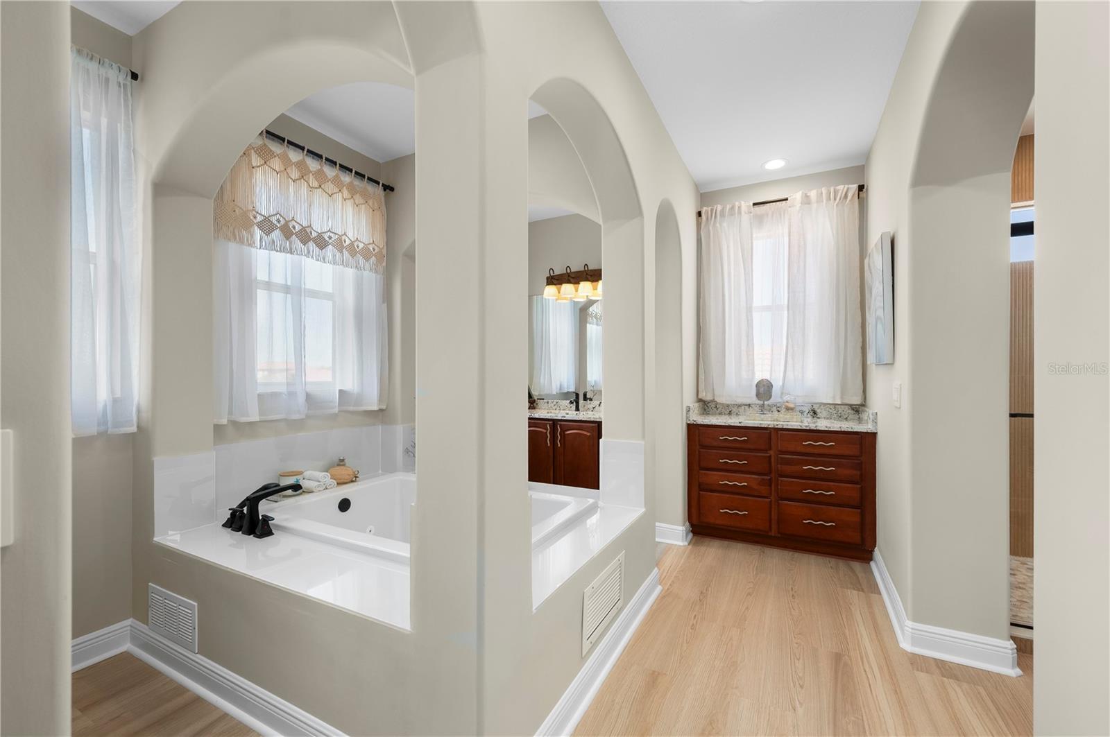 Image 45 of 90 For 24439 Riverfront Drive