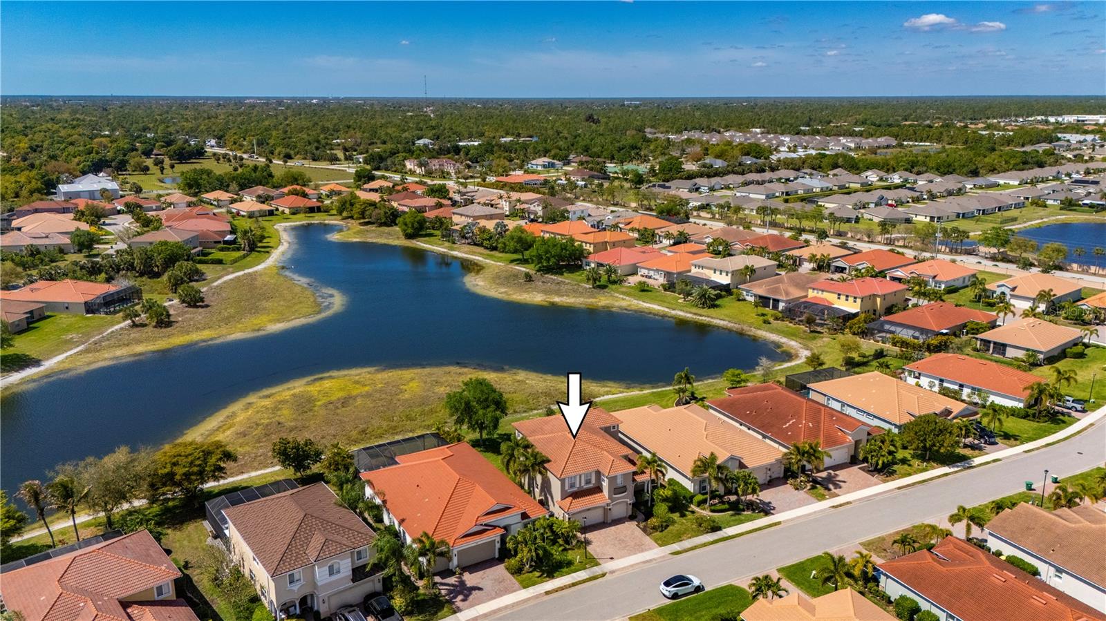 Image 6 of 90 For 24439 Riverfront Drive