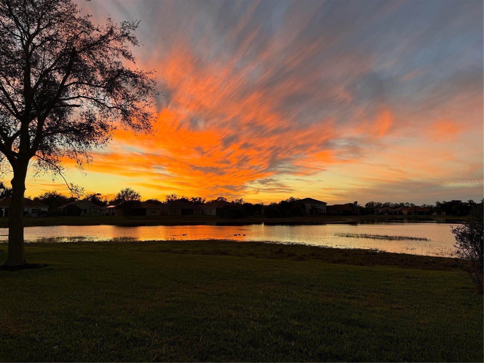 Image 7 of 90 For 24439 Riverfront Drive