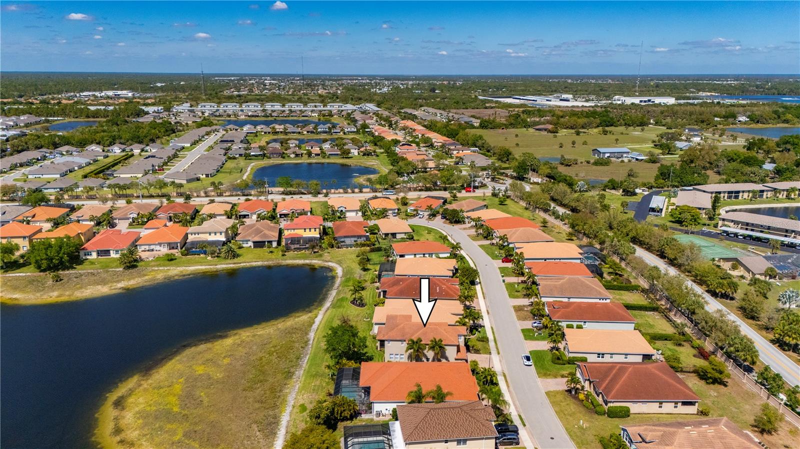 Image 73 of 90 For 24439 Riverfront Drive