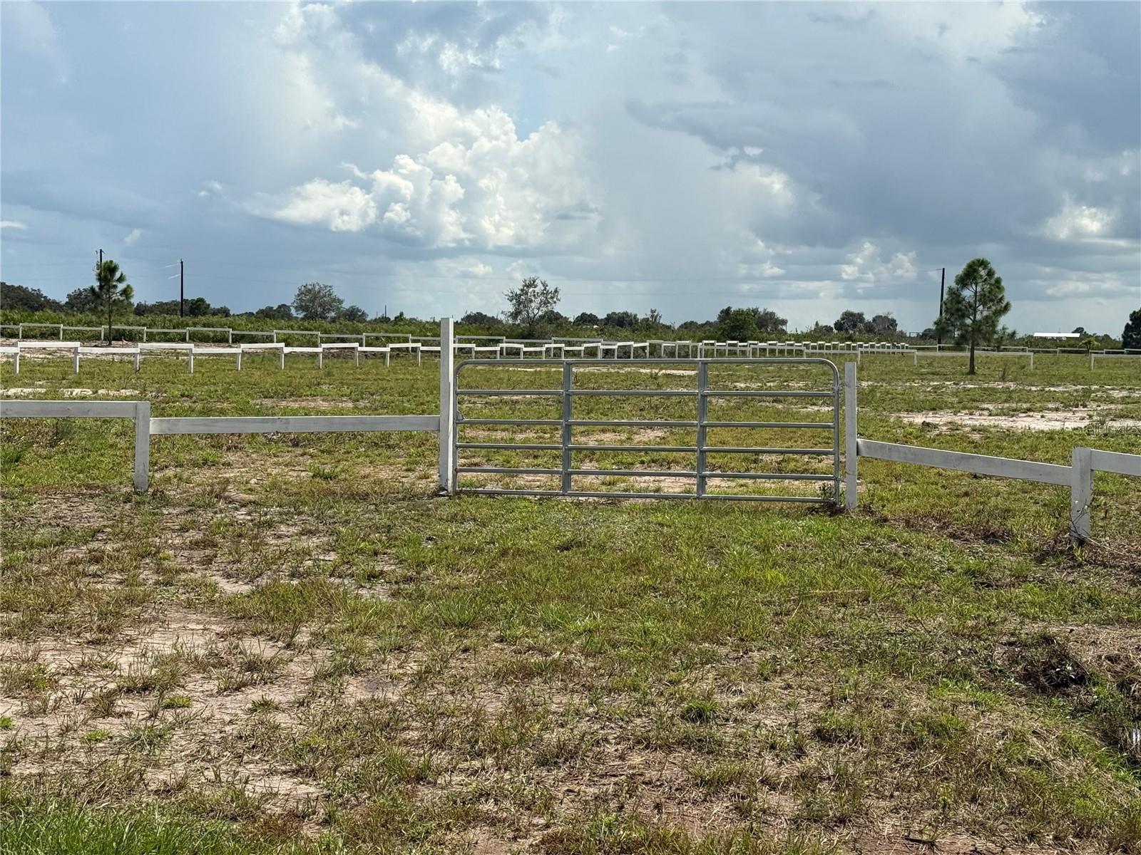 Details for 20380 250th Street, OKEECHOBEE, FL 34972