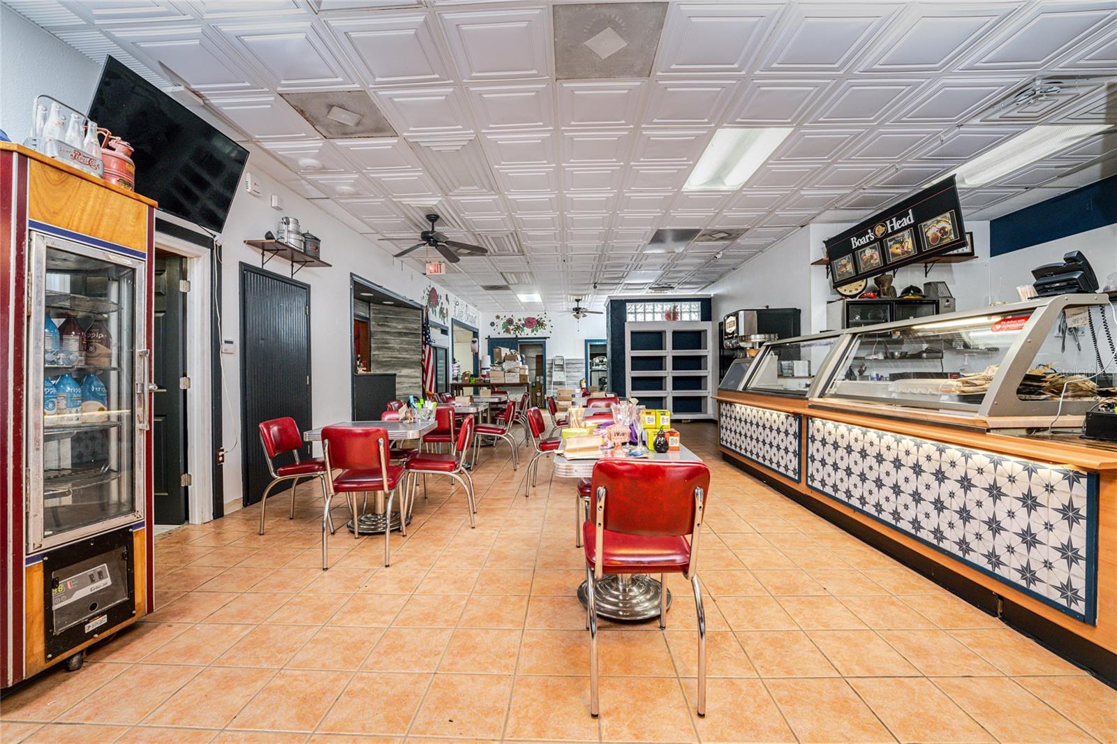 Image 16 of 66 For 23064 Harborview Road A And B An