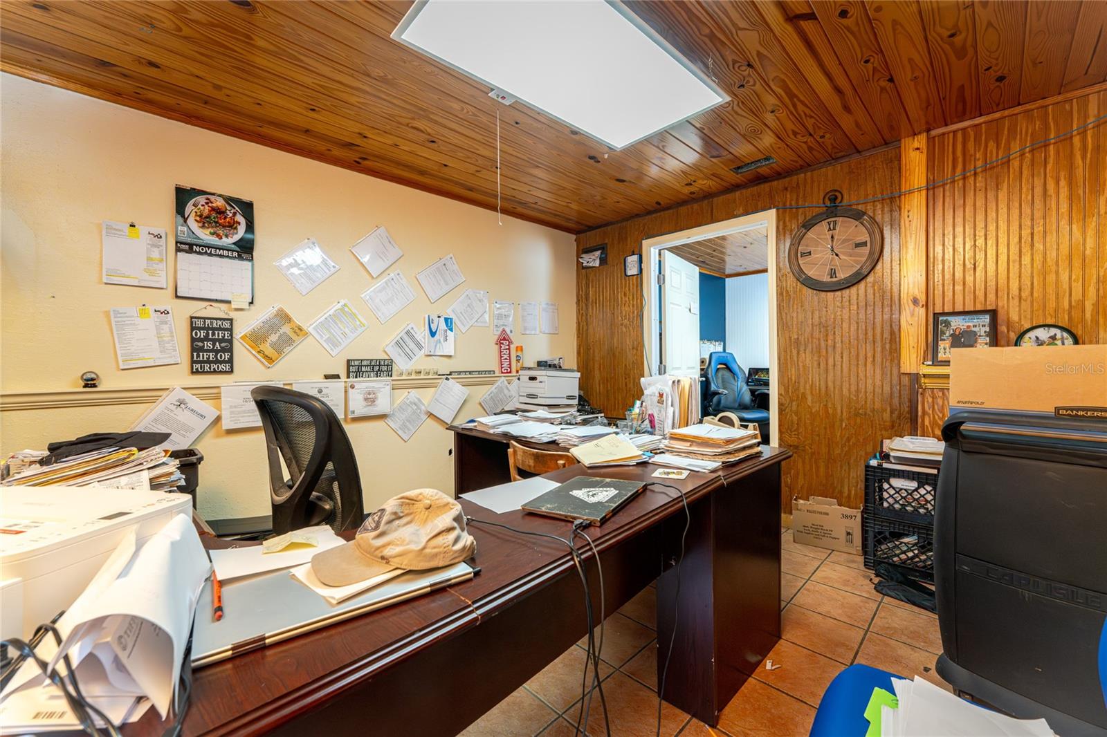 Image 26 of 66 For 23064 Harborview Road A And B An