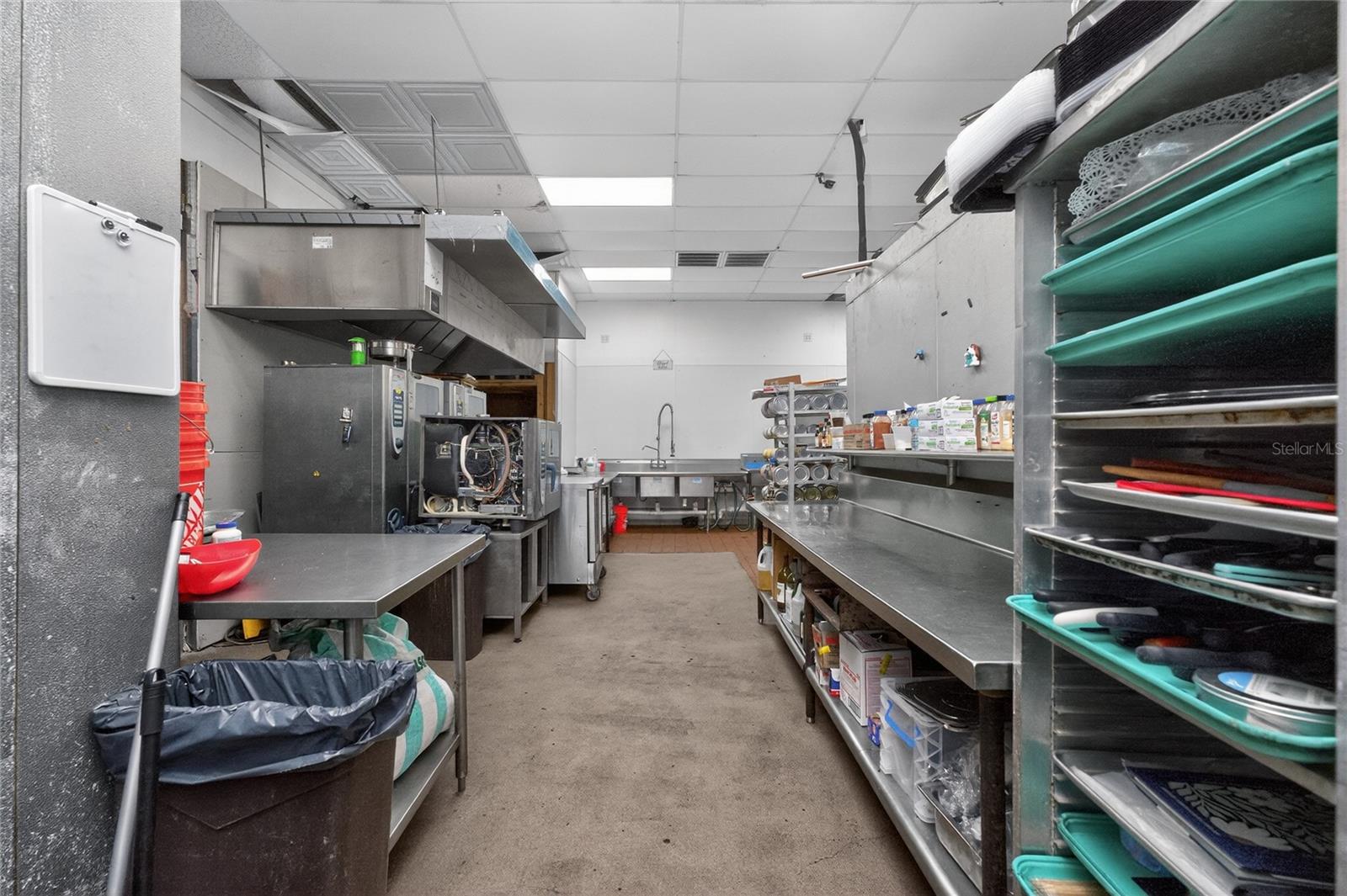 Image 32 of 66 For 23064 Harborview Road A And B An