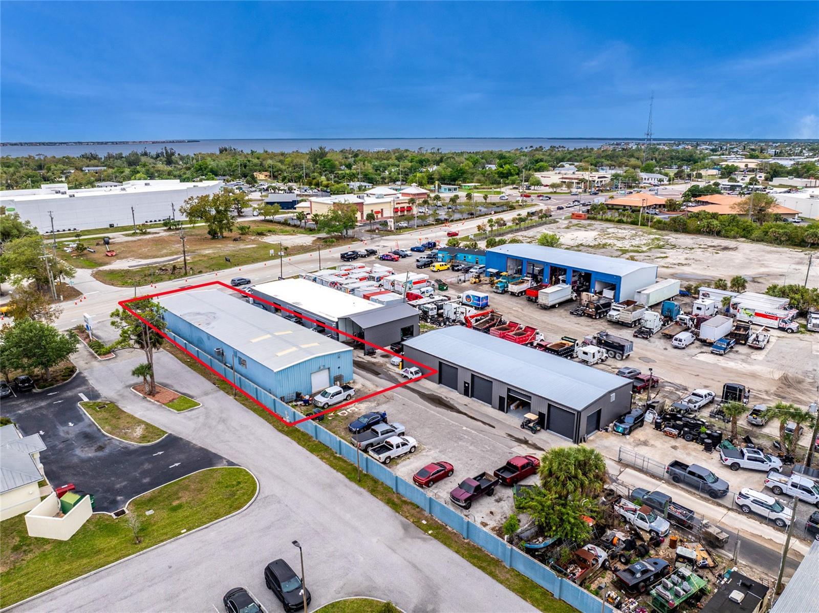 Image 57 of 66 For 23064 Harborview Road A And B An