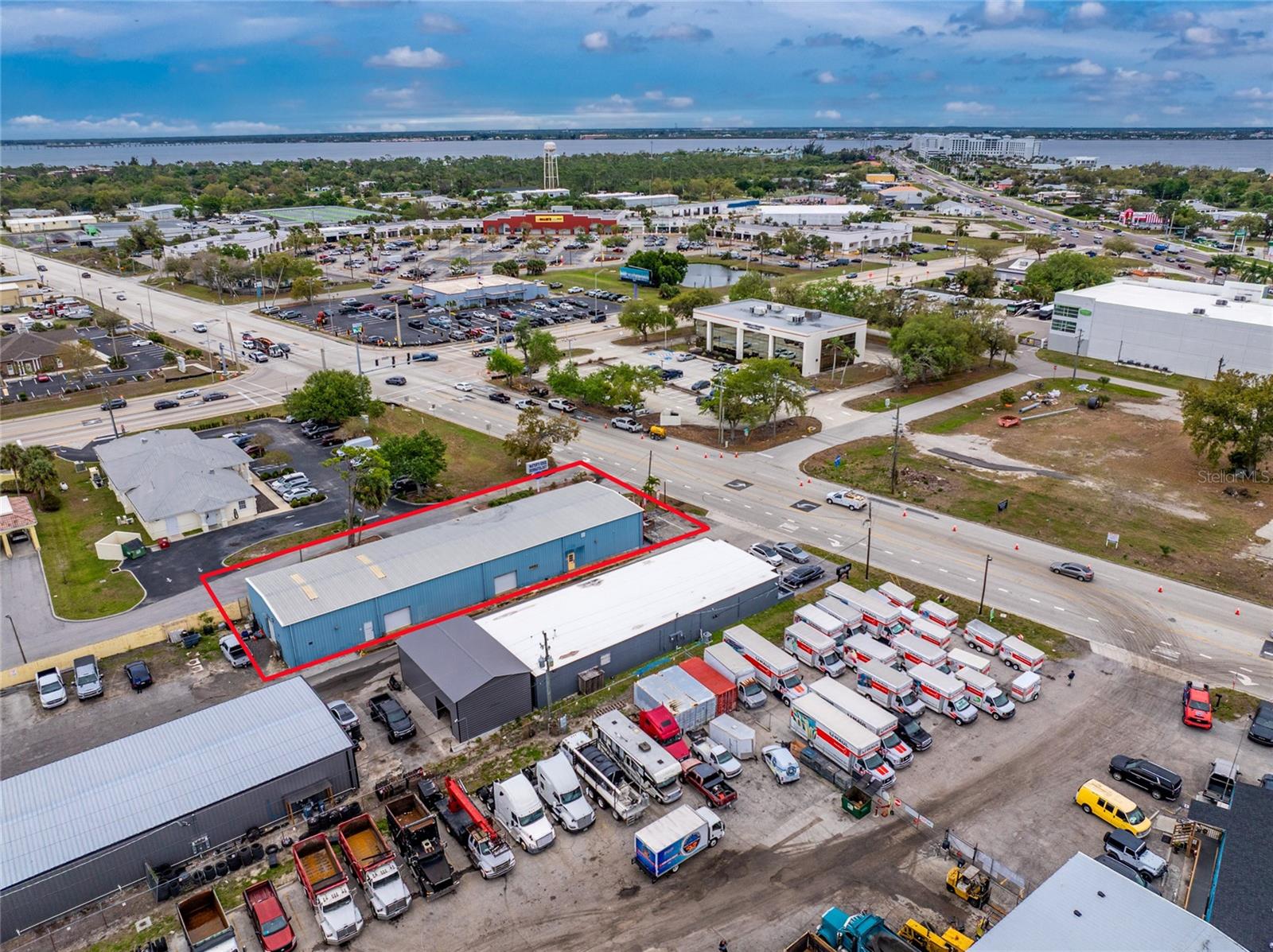 Image 62 of 66 For 23064 Harborview Road A And B An