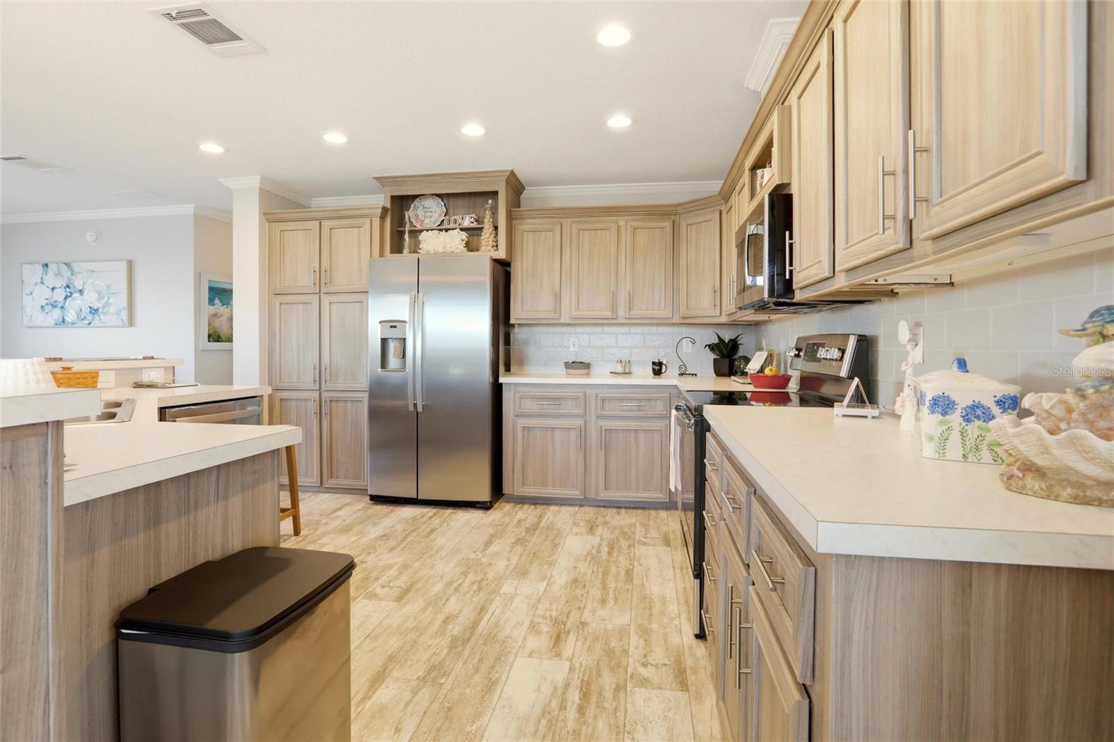 Image 7 of 30 For 24717 Snook Avenue 11 D