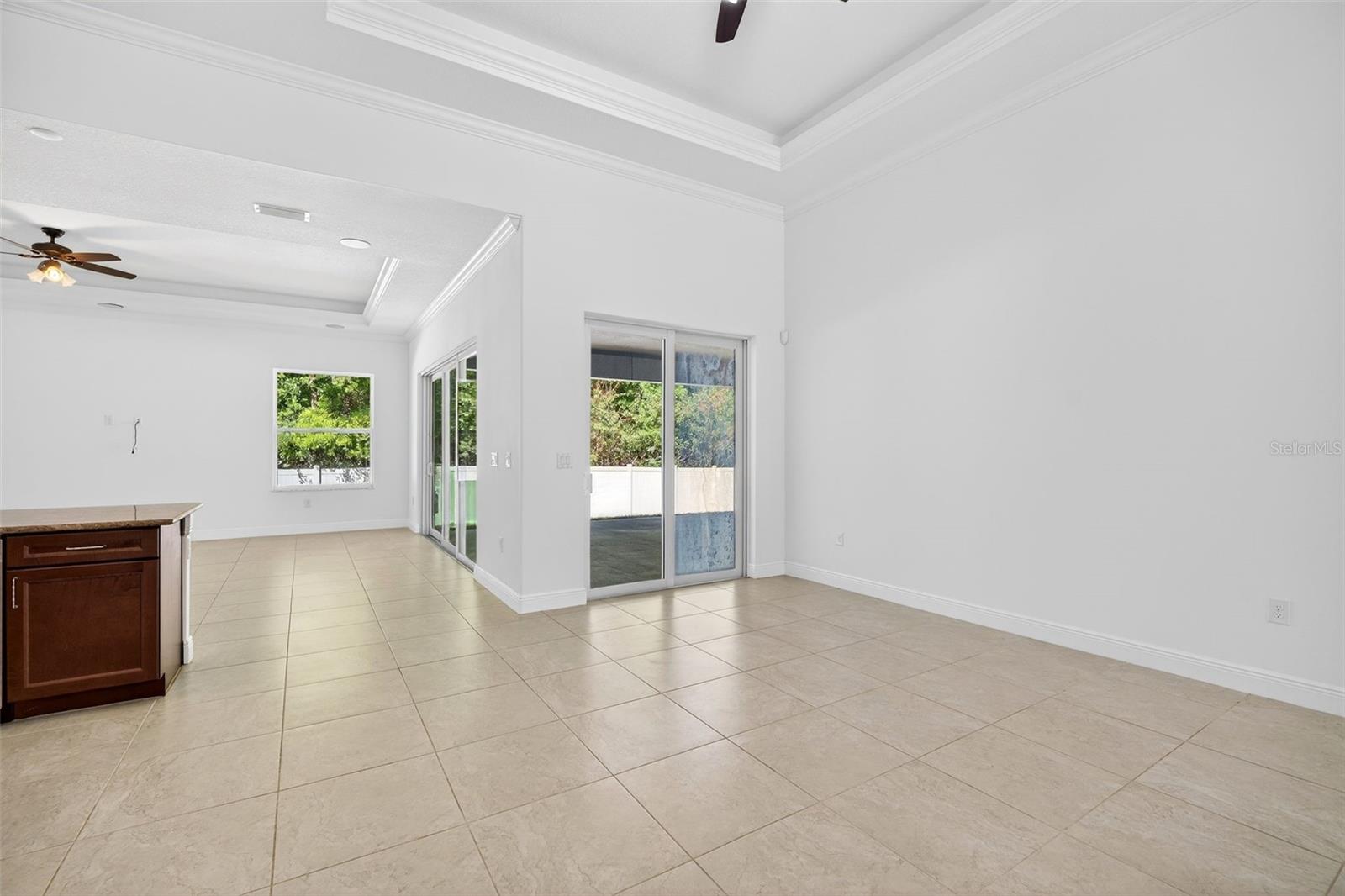 Image 10 of 52 For 3680 Pine Street