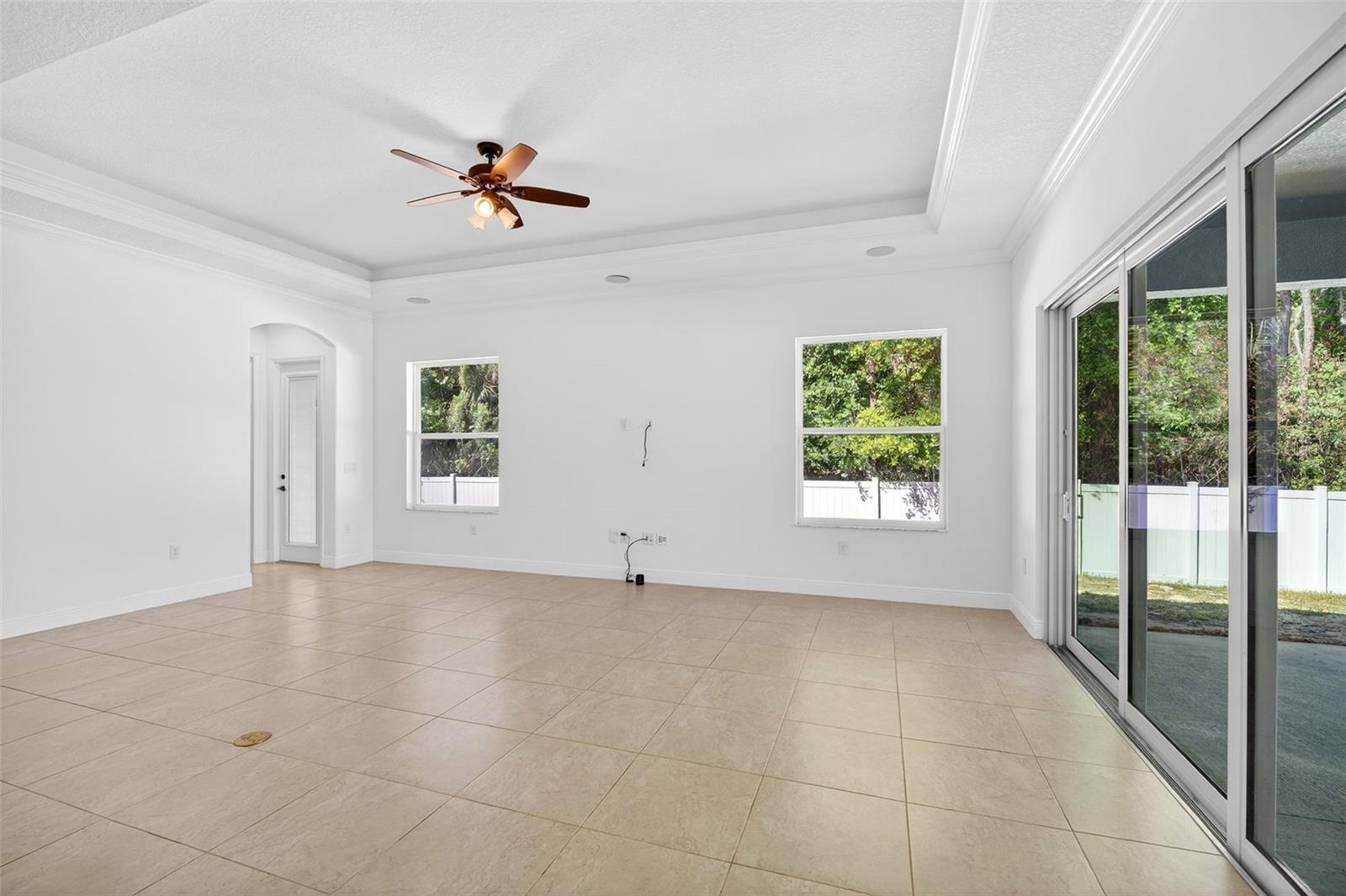 Image 18 of 52 For 3680 Pine Street