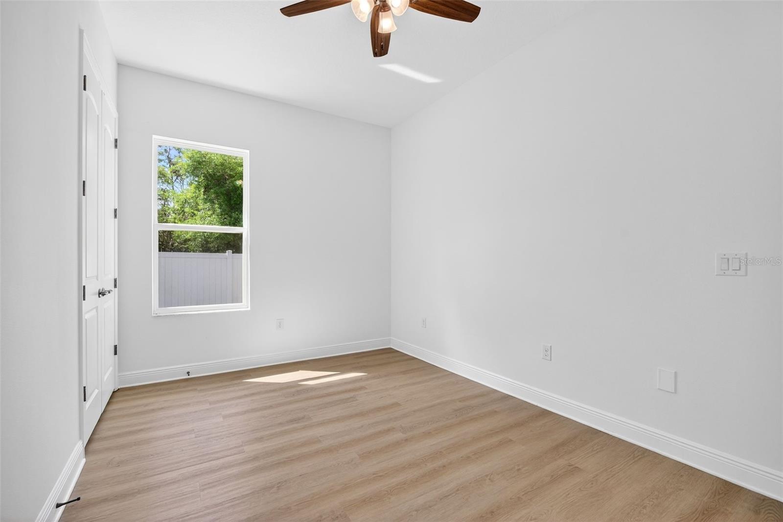 Image 24 of 52 For 3680 Pine Street