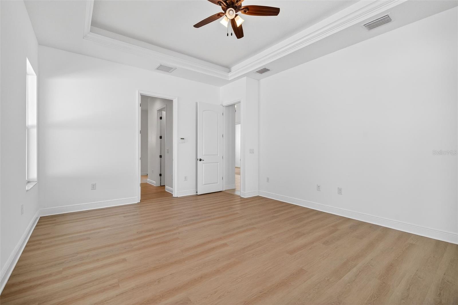 Image 34 of 52 For 3680 Pine Street