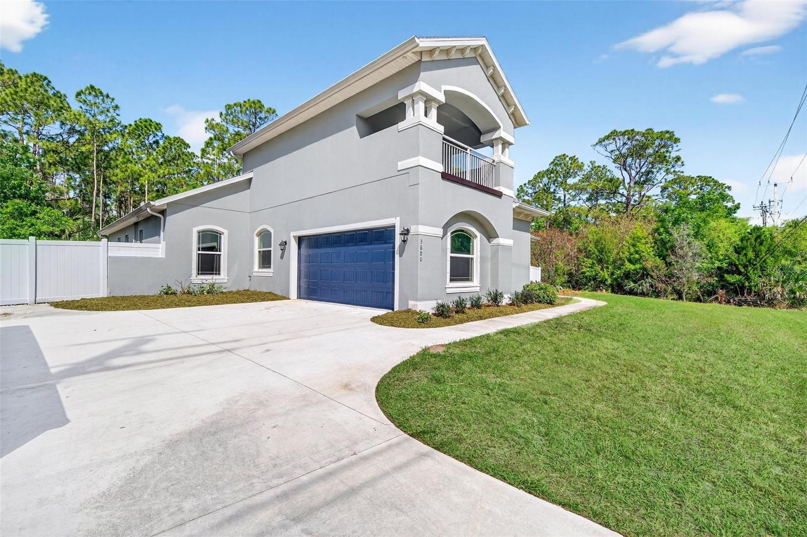 Image 4 of 52 For 3680 Pine Street