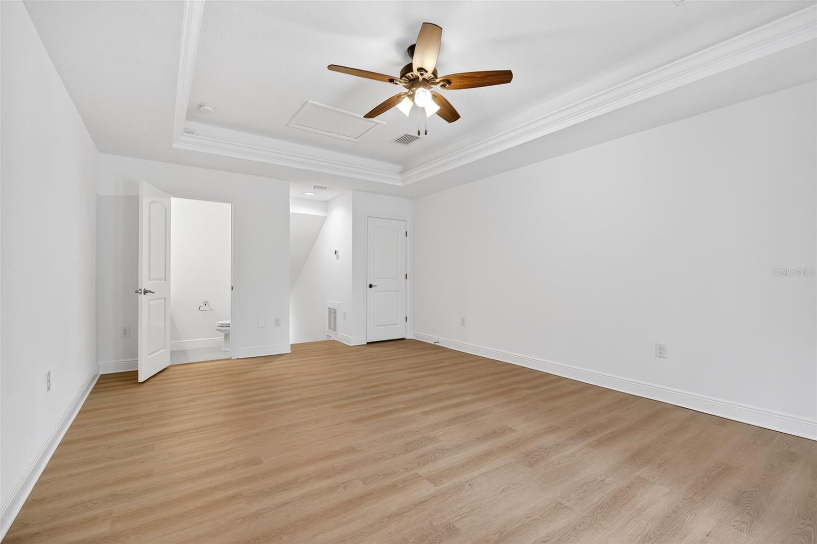 Image 41 of 52 For 3680 Pine Street