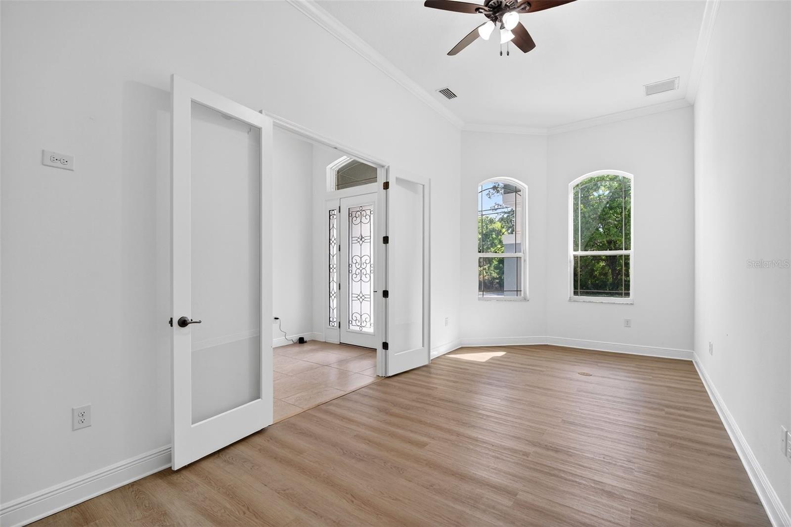 Image 7 of 52 For 3680 Pine Street