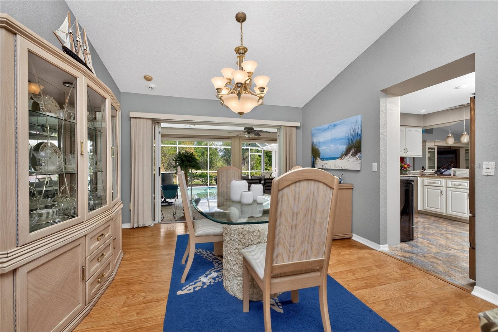 Image 12 of 56 For 100 Angol Street