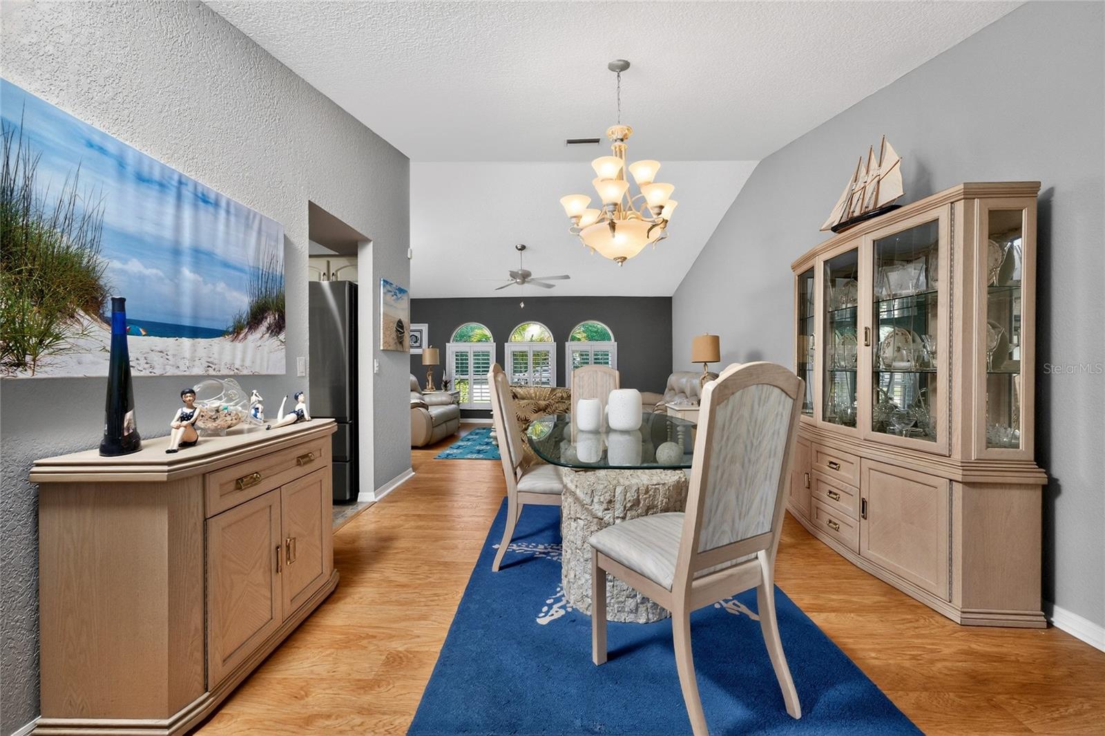 Image 13 of 56 For 100 Angol Street