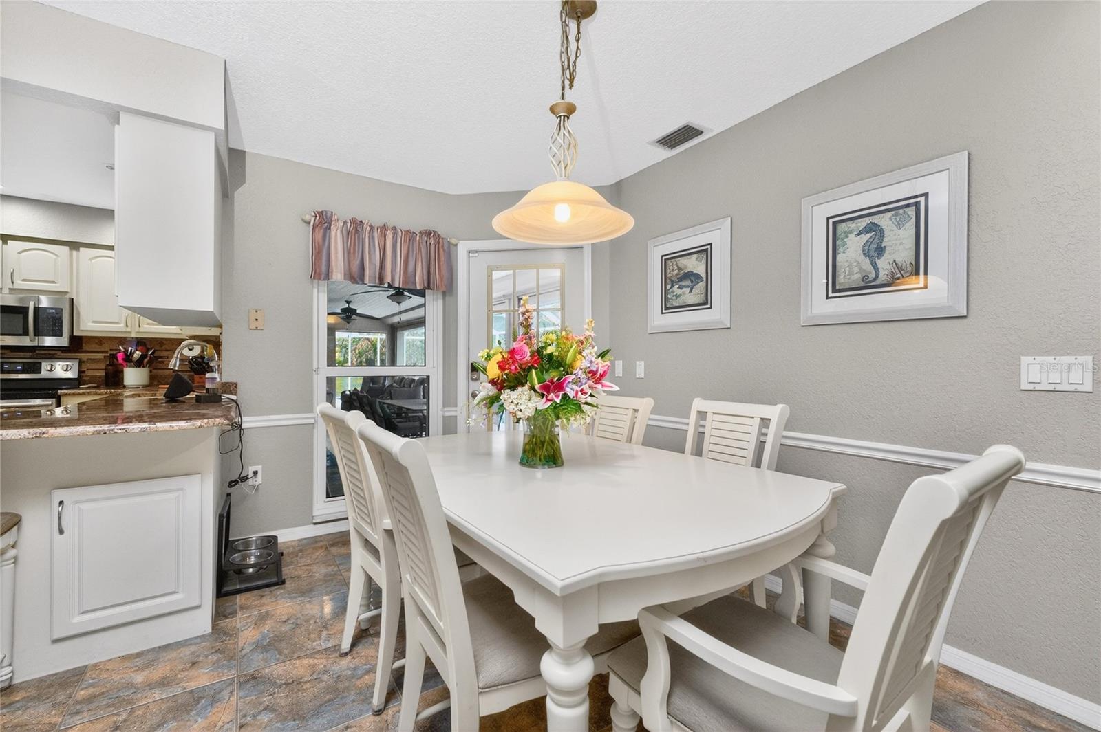 Image 16 of 56 For 100 Angol Street