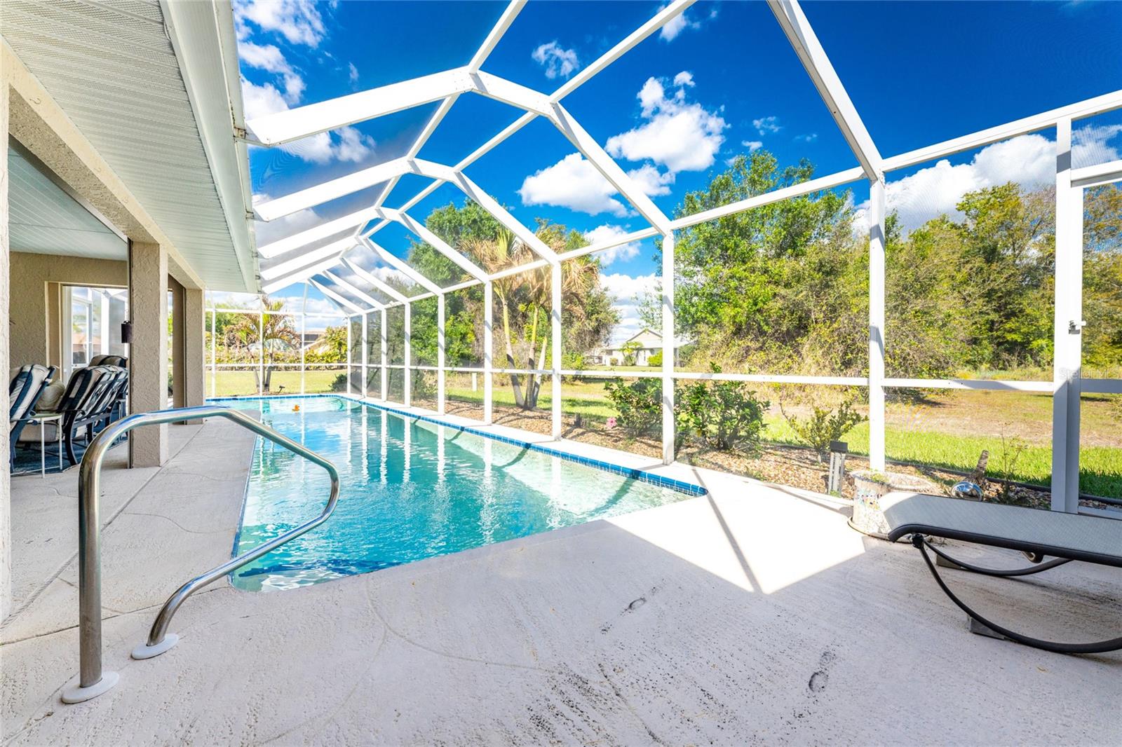 Image 42 of 56 For 100 Angol Street