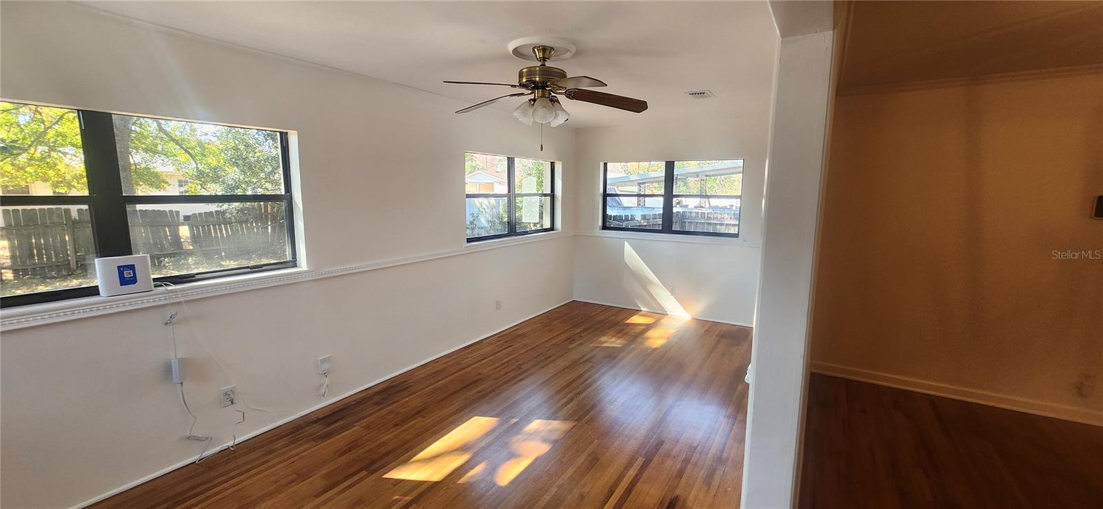 Image 40 of 48 For 6220 Graves Street