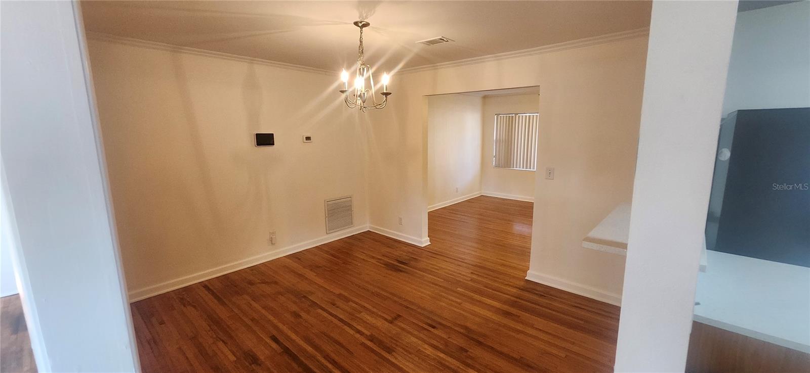 Image 43 of 48 For 6220 Graves Street